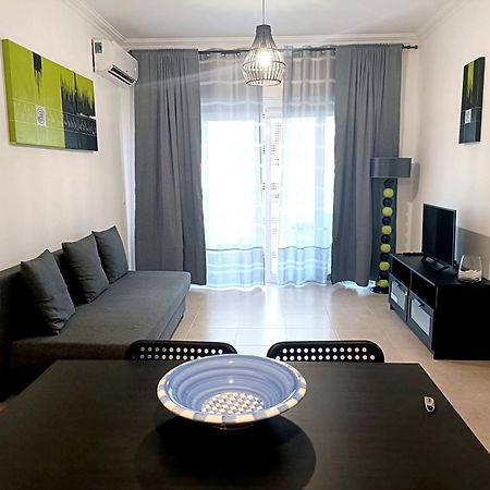 Flamingo Residence Apartment - Wifi/Pool/Netflix Portimao Exterior photo