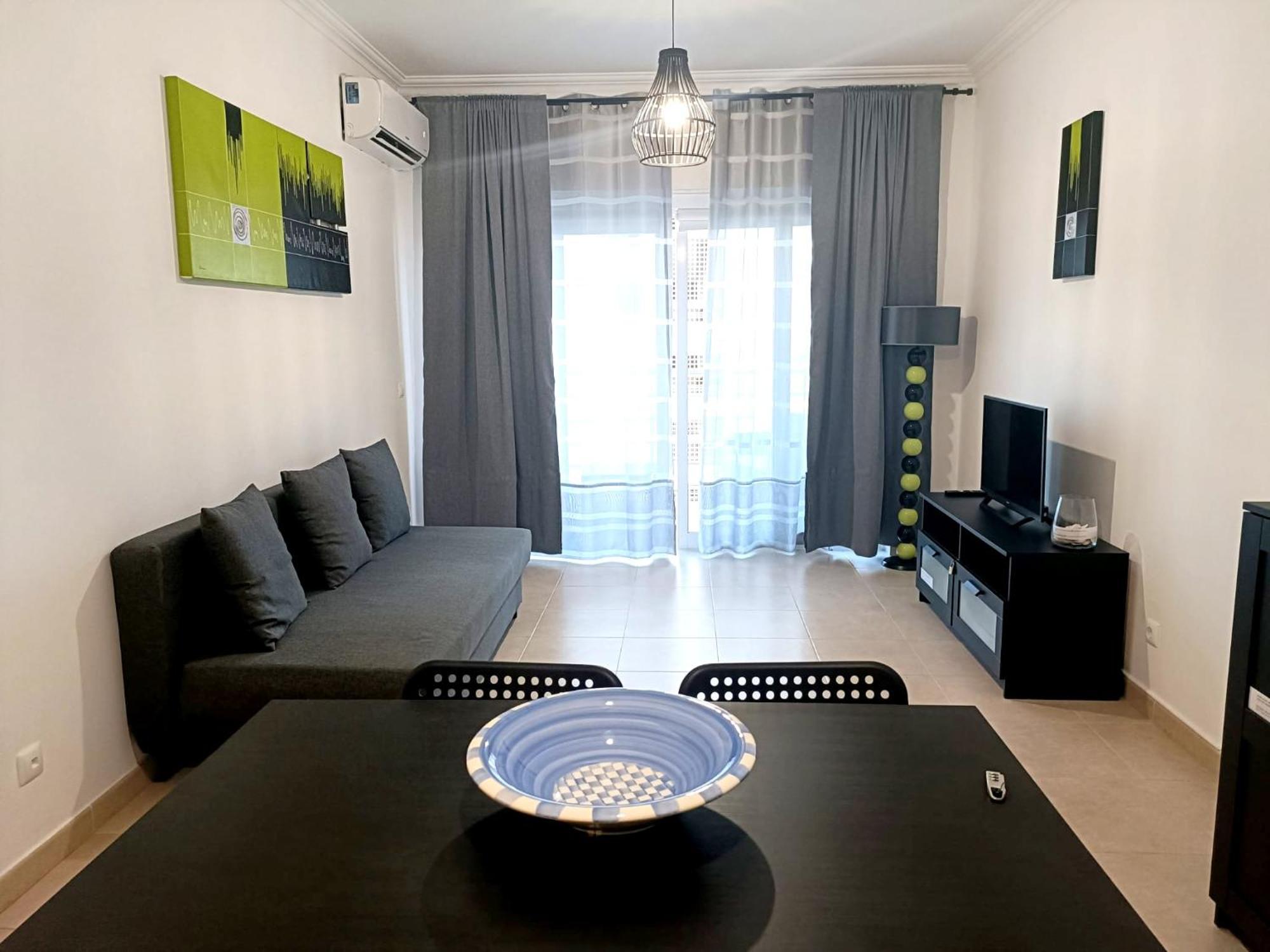 Flamingo Residence Apartment - Wifi/Pool/Netflix Portimao Exterior photo